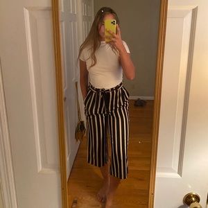 SET of tshirt and striped (cropped)  pants